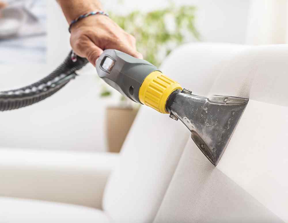 https://doublecrowncleaning.com/wp-content/uploads/2025/07/image_04.jpg