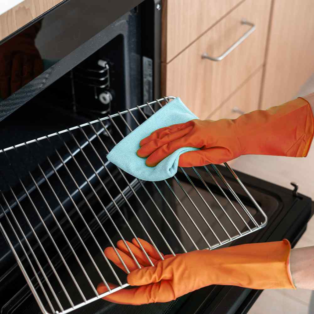 https://doublecrowncleaning.com/wp-content/uploads/2025/07/image_service_07.jpg